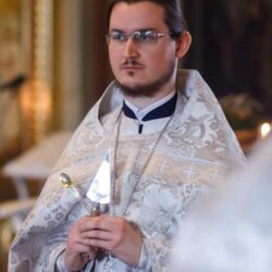 Проповедь иерея Вадима Смолякова в Неделю 13-ю по Пятидесятнице (22.09.24). Иоанн 3:13-17, Мф. 21:33-42