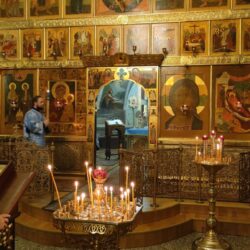 В храме Вознесения Господня состоялись богослужения в честь праздника Введения во храм Пресвятой Богородицы